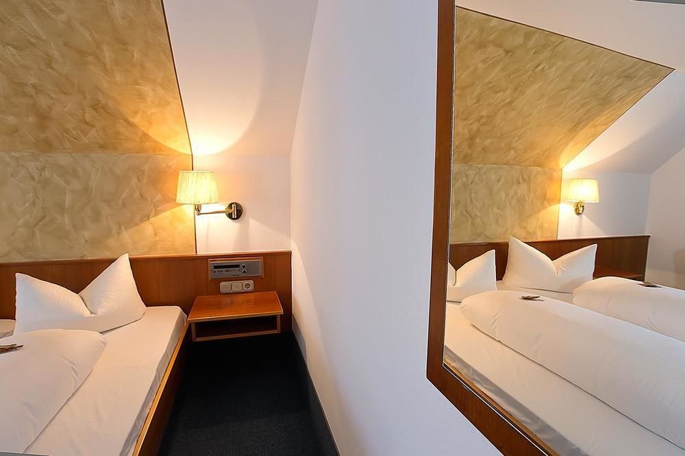 גרדינג Hotel Am Markt מראה חיצוני תמונה
